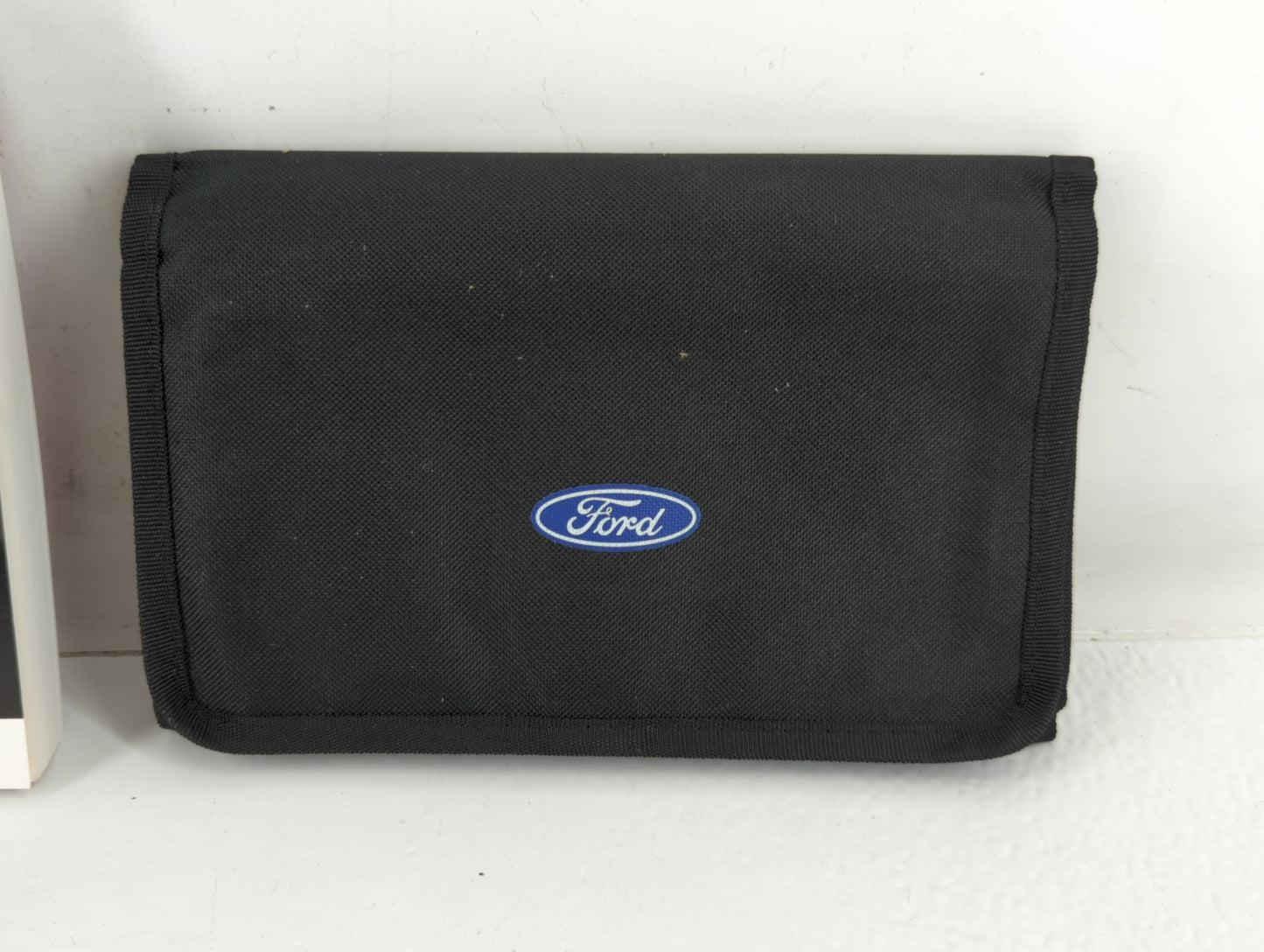 2019 Ford Fusion Owners Manual Book Guide P/N:KE5J 19A321 HA OEM Used Auto Parts - Oemusedautoparts1.com