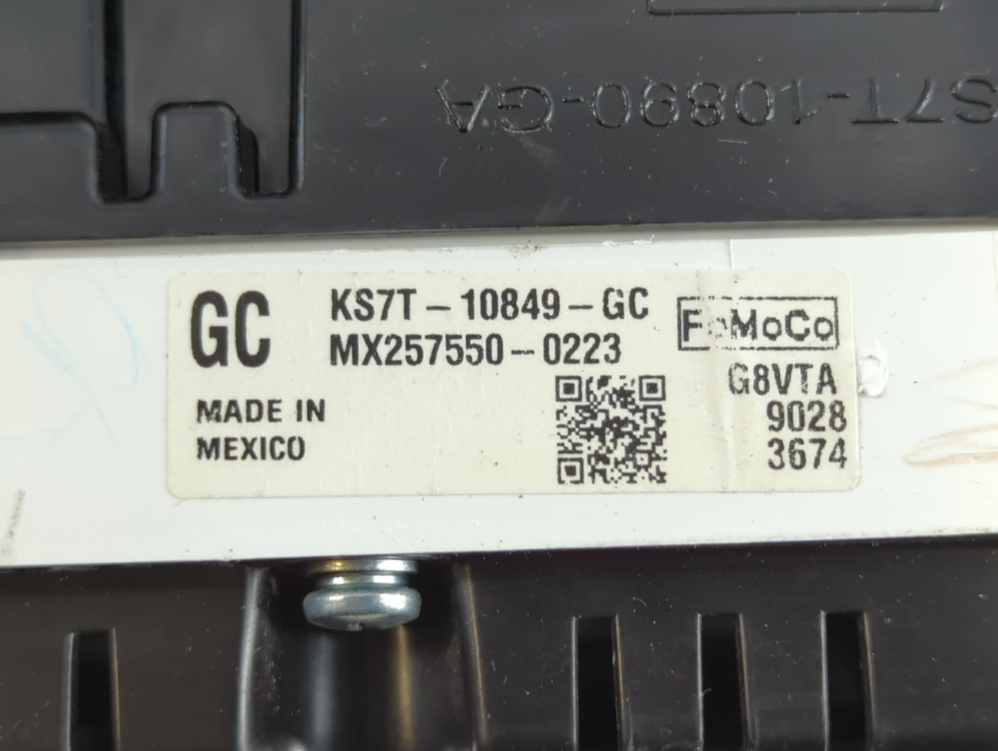 2019-2020 Ford Fusion Instrument Cluster Speedometer Gauges P/N:KS7T-10849-GC Fits Fits 2019 2020 OEM Used Auto Parts - Oemu