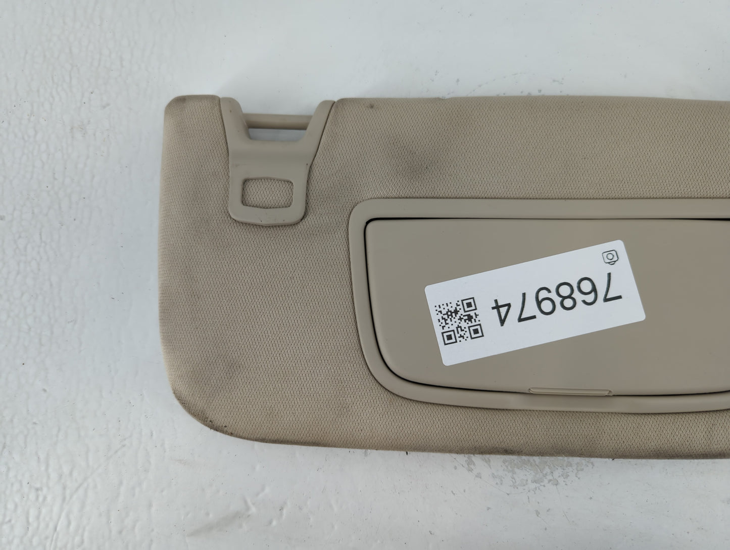 2017-2020 Ford Fusion Sun Visor Shade Replacement Passenger Right Mirror Fits Fits 2017 2018 2019 2020 OEM Used Auto Parts -