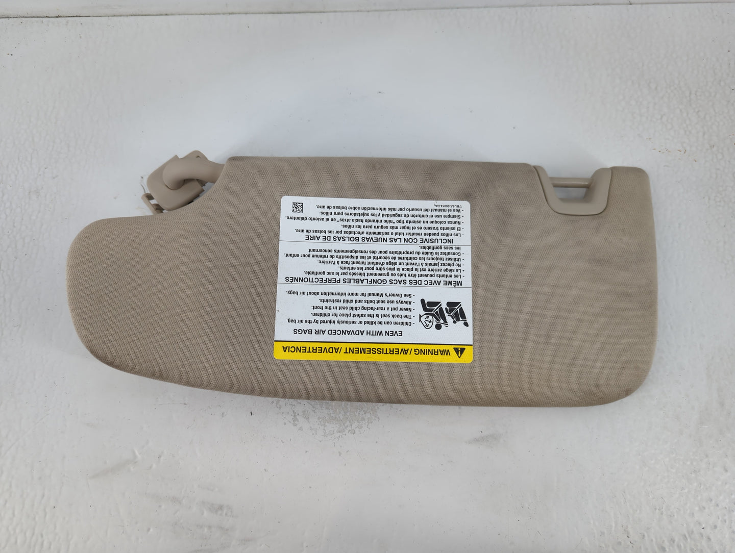 2017-2020 Ford Fusion Sun Visor Shade Replacement Passenger Right Mirror Fits Fits 2017 2018 2019 2020 OEM Used Auto Parts -