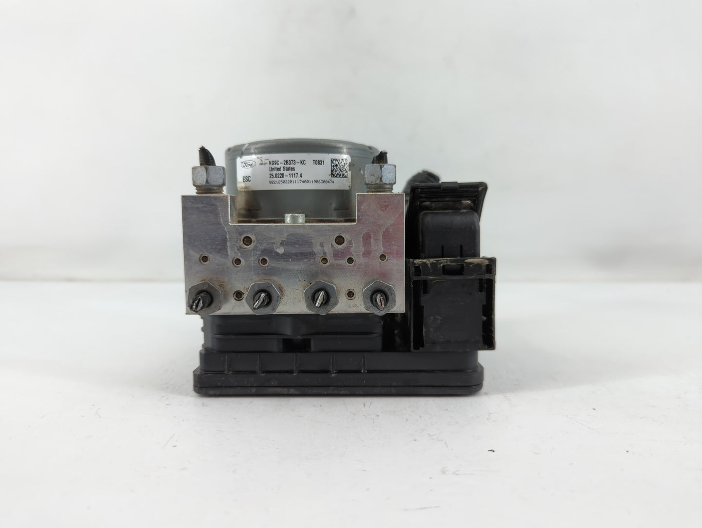 2019-2020 Ford Fusion ABS Pump Control Module Replacement P/N:KG9C-2B373-KC Fits Fits 2019 2020 OEM Used Auto Parts - Oemuse
