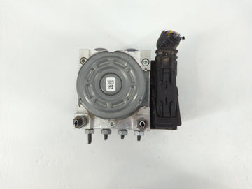 2019-2020 Ford Fusion ABS Pump Control Module Replacement P/N:KG9C-2B373-KC Fits Fits 2019 2020 OEM Used Auto Parts