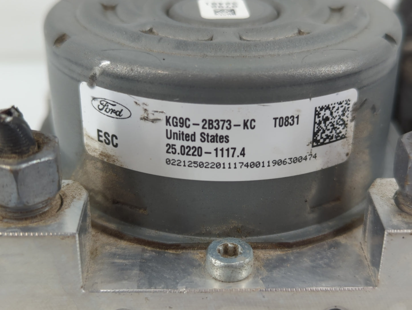 2019-2020 Ford Fusion ABS Pump Control Module Replacement P/N:KG9C-2B373-KC Fits Fits 2019 2020 OEM Used Auto Parts - Oemuse
