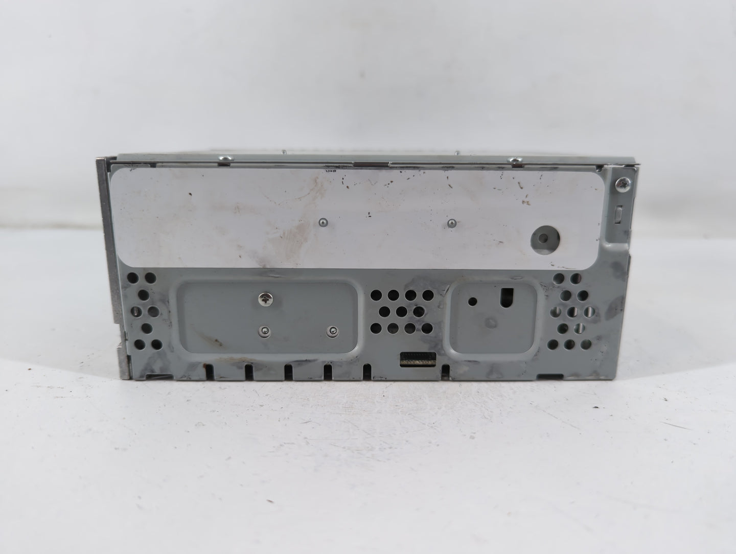 2019-2020 Ford Fusion Radio AM FM Cd Player Receiver Replacement P/N:CQ-HJ16N14MA Fits Fits 2019 2020 OEM Used Auto Parts - 