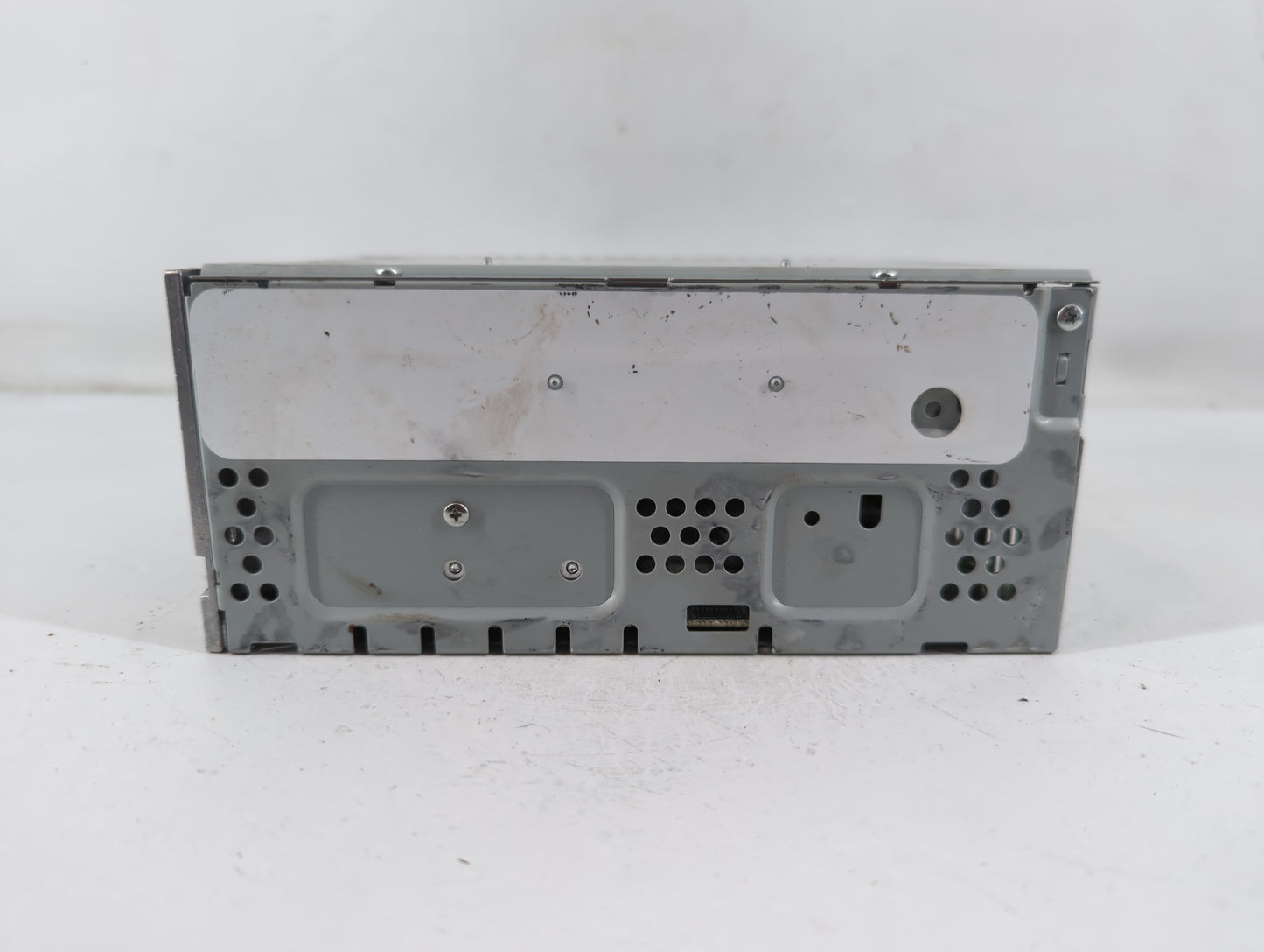 2019-2020 Ford Fusion Radio AM FM Cd Player Receiver Replacement P/N:CQ-HJ16N14MA Fits Fits 2019 2020 OEM Used Auto Parts - 