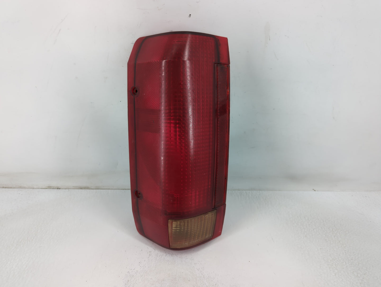 2017-2020 Ford Fusion Tail Light Assembly Driver Left OEM P/N:KS73-13A603-AE 031519 C Fits Fits 2017 2018 2019 2020 OEM Used