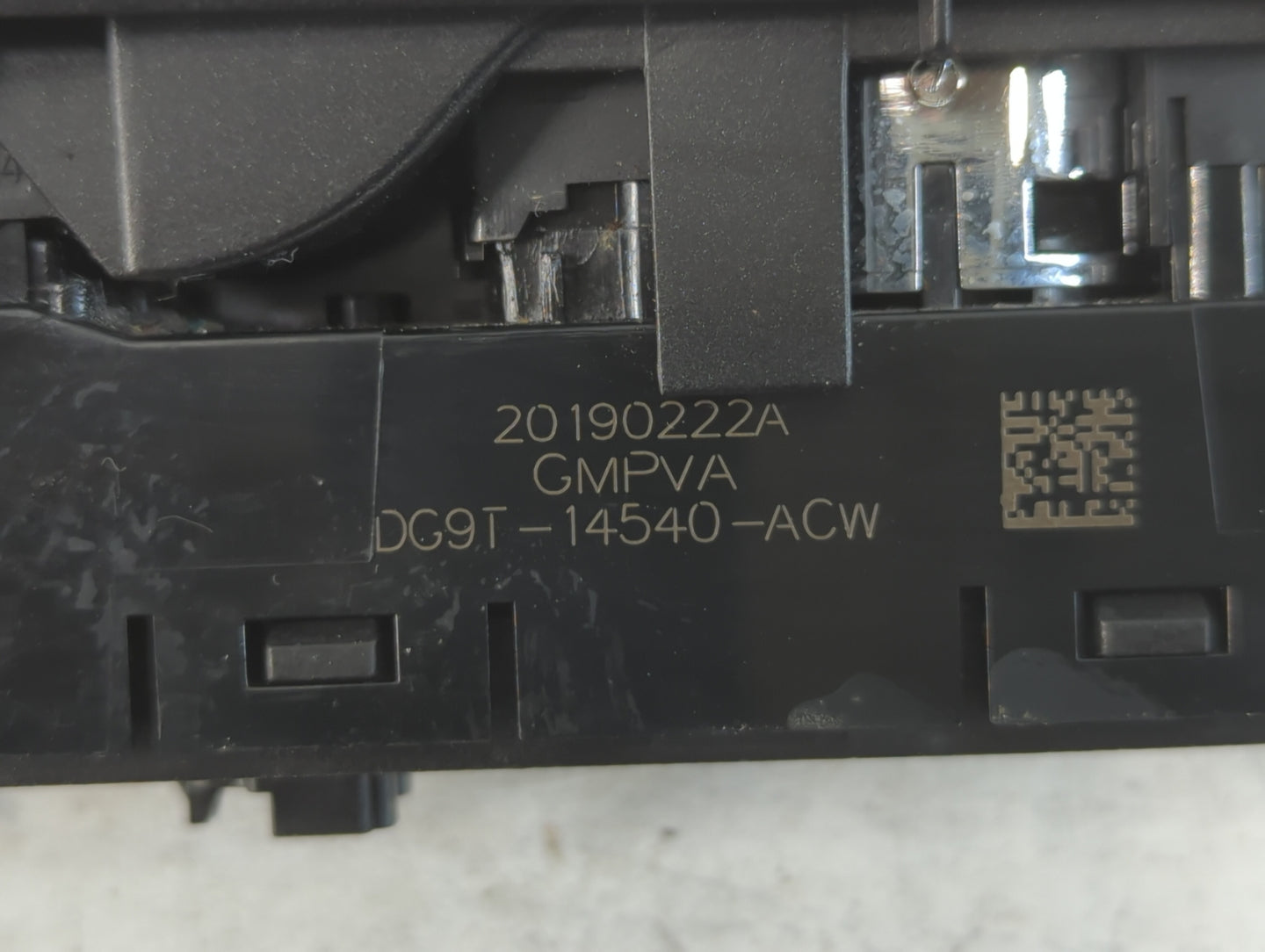 2013-2020 Ford Fusion Master Power Window Switch Replacement Driver Side Left P/N:DG9T-14540-ACW Fits OEM Used Auto Parts - 