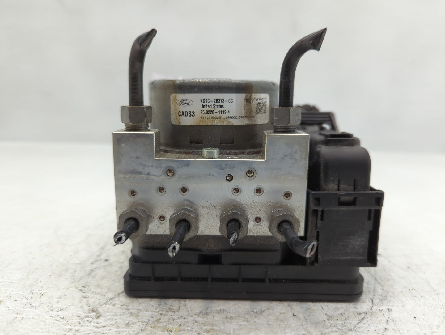 2019-2020 Ford Fusion ABS Pump Control Module Replacement P/N:KG9C-2B373-CC Fits Fits 2019 2020 OEM Used Auto Parts - Oemuse