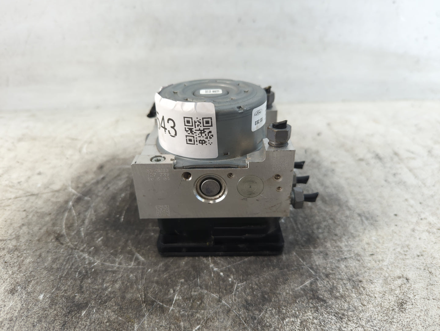 2019-2020 Ford Fusion ABS Pump Control Module Replacement P/N:KG9C-2B373-LC Fits Fits 2019 2020 OEM Used Auto Parts - Oemuse
