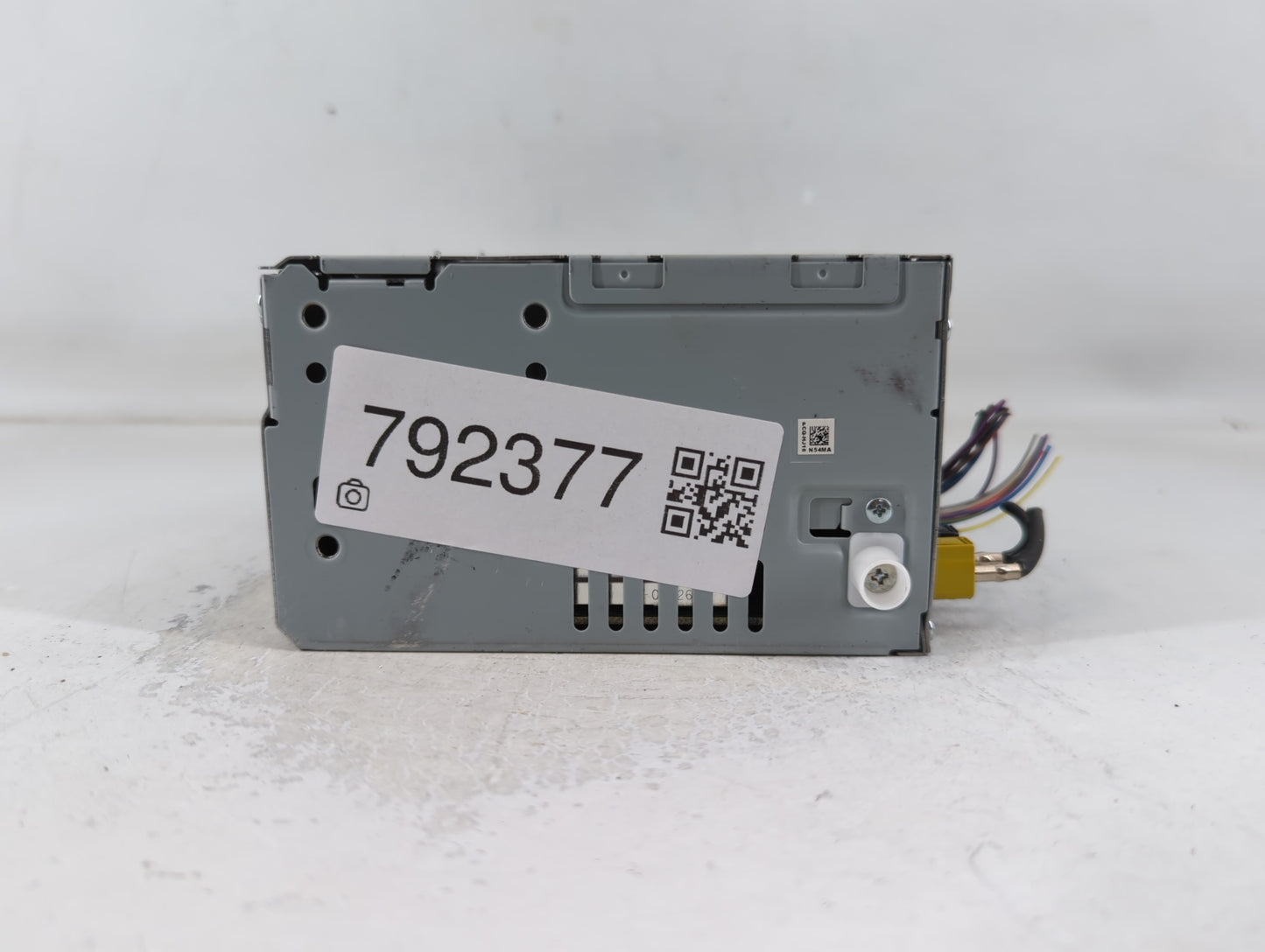 2019-2020 Ford Fusion Radio AM FM Cd Player Receiver Replacement P/N:CQ-HJ18N54MA Fits Fits 2019 2020 OEM Used Auto Parts - 