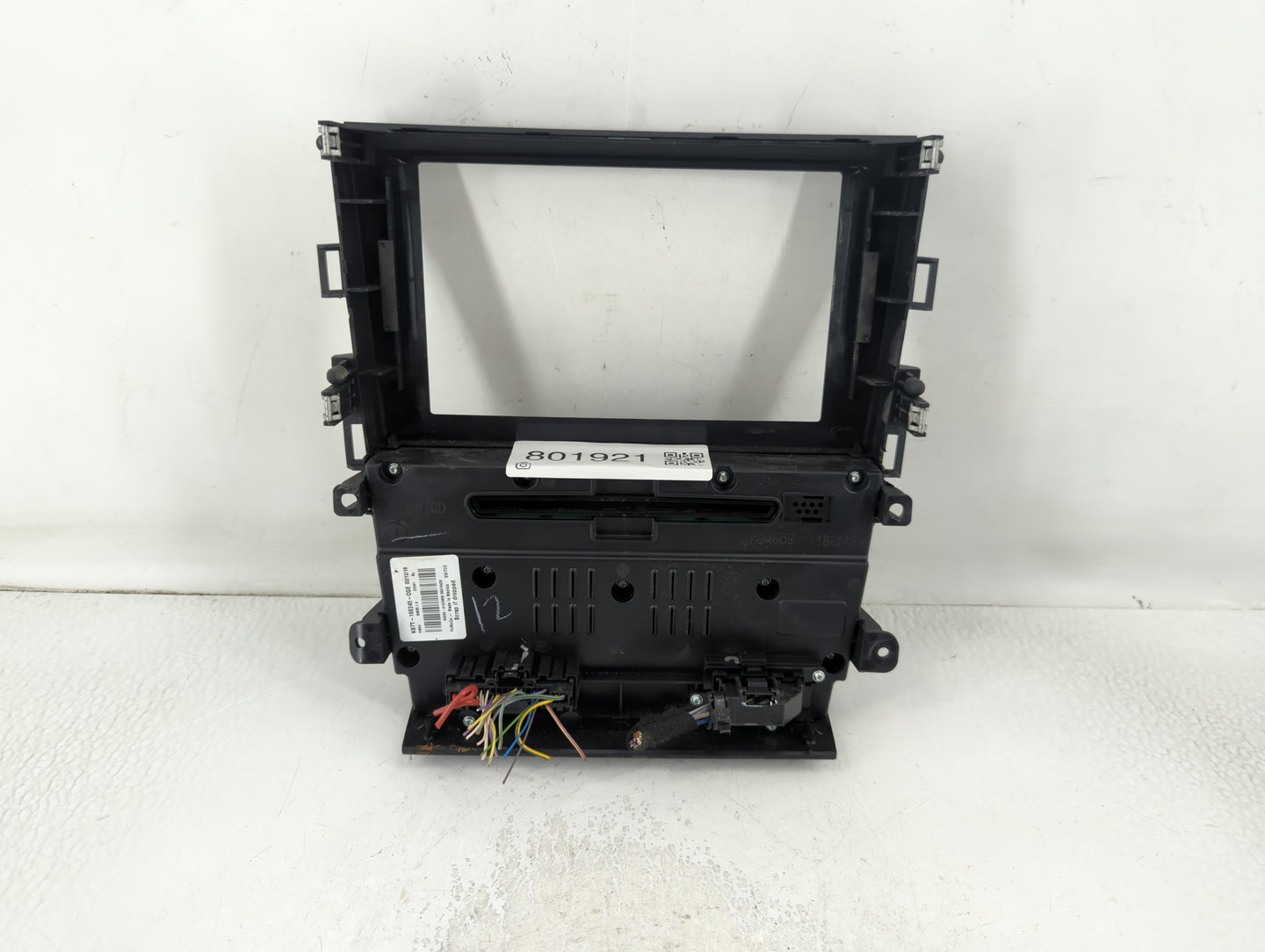 2019-2020 Ford Fusion Radio AM FM Cd Player Receiver Replacement P/N:KS7T-18E245-CGE Fits Fits 2019 2020 OEM Used Auto Parts