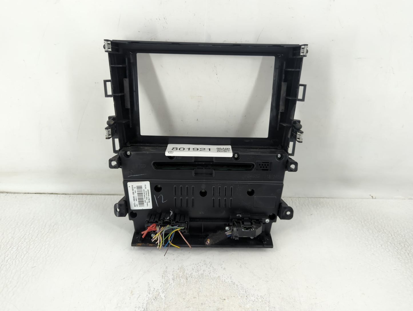 2019-2020 Ford Fusion Radio AM FM Cd Player Receiver Replacement P/N:KS7T-18E245-CGE Fits Fits 2019 2020 OEM Used Auto Parts