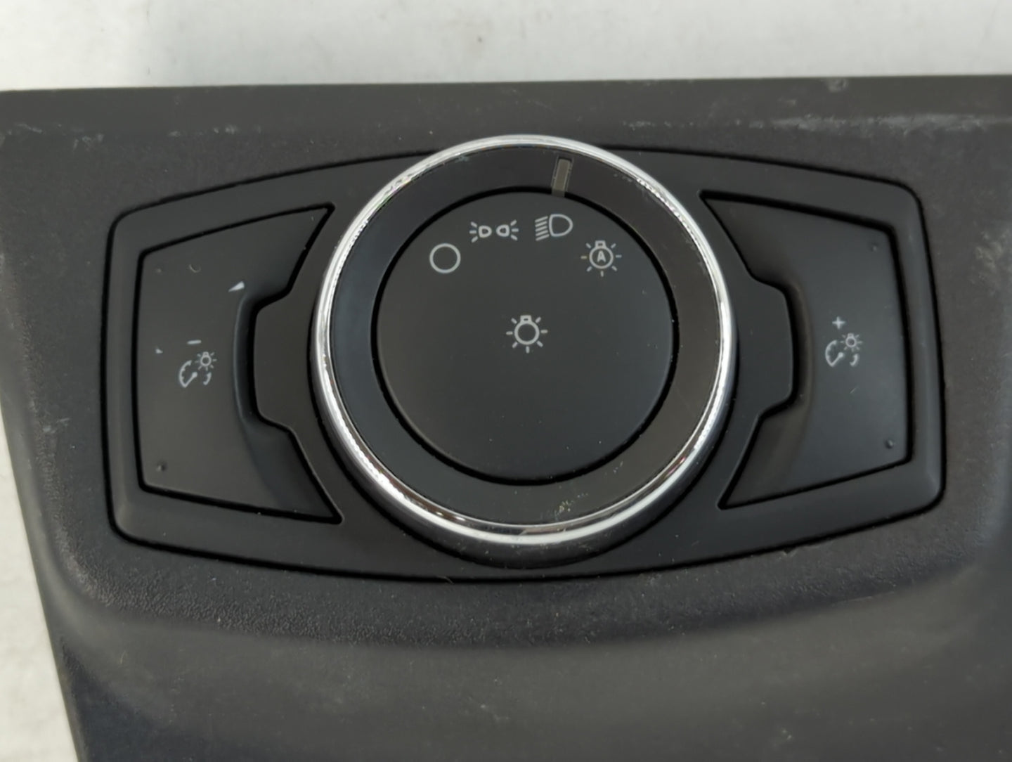 2019 Ford Fusion Headlight Head Light Switch Lamp Control Ds73-f043k93a - Oemusedautoparts1.com