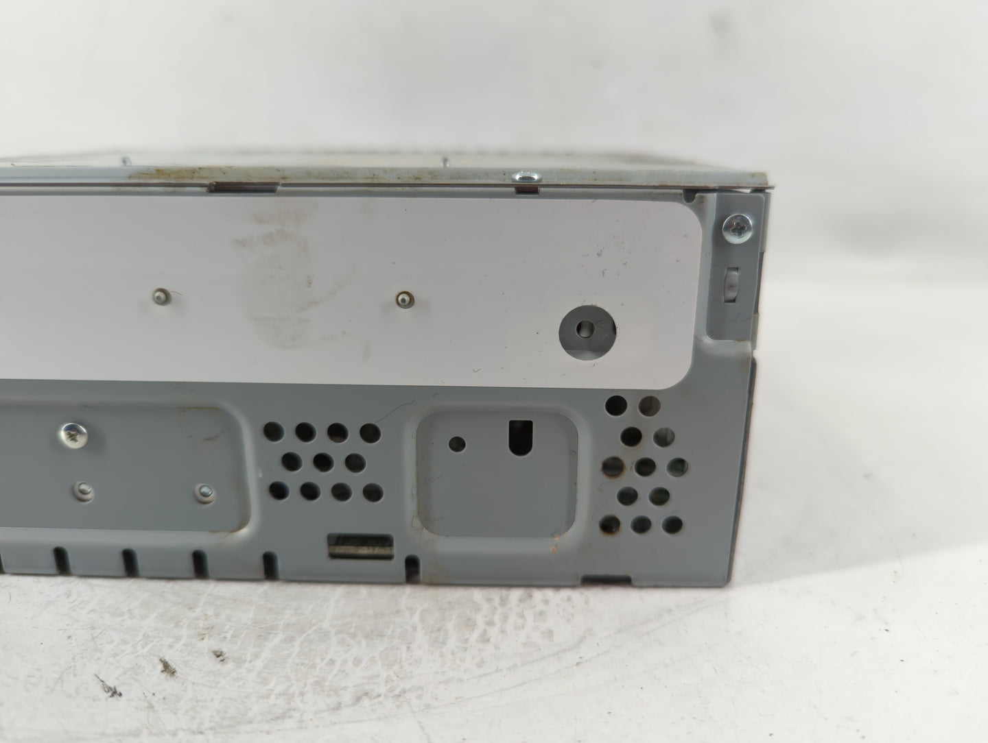 2019-2020 Ford Fusion Radio AM FM Cd Player Receiver Replacement P/N:CQ-HJ16N14MA Fits Fits 2019 2020 OEM Used Auto Parts - 