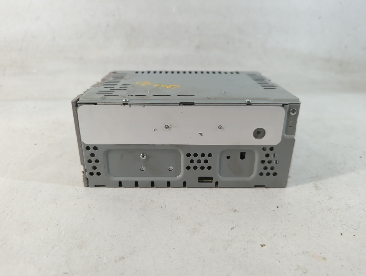 2019-2020 Ford Fusion Radio AM FM Cd Player Receiver Replacement P/N:KS7T-18D818-YB Fits Fits 2019 2020 OEM Used Auto Parts 
