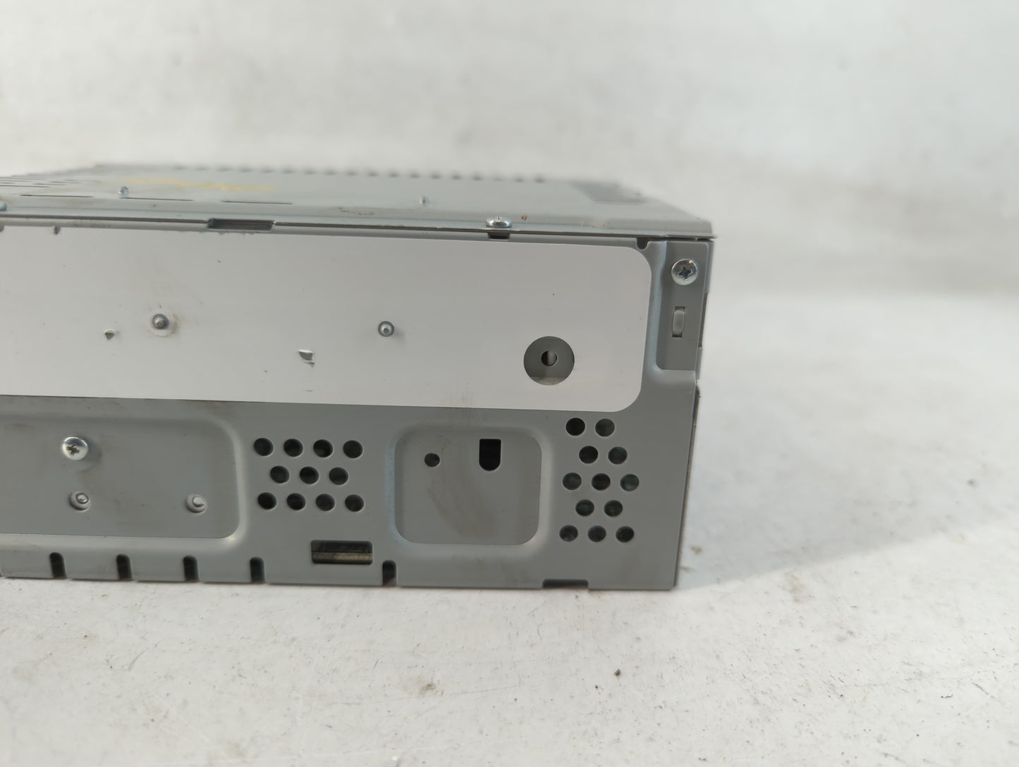 2019-2020 Ford Fusion Radio AM FM Cd Player Receiver Replacement P/N:KS7T-18D818-YB Fits Fits 2019 2020 OEM Used Auto Parts 
