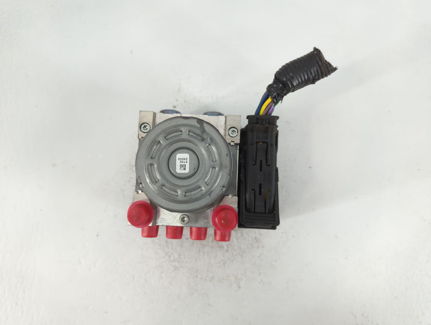 2019-2020 Ford Fusion ABS Pump Control Module Replacement P/N:KG9C-2B373-KC Fits Fits 2019 2020 OEM Used Auto Parts - Oemuse