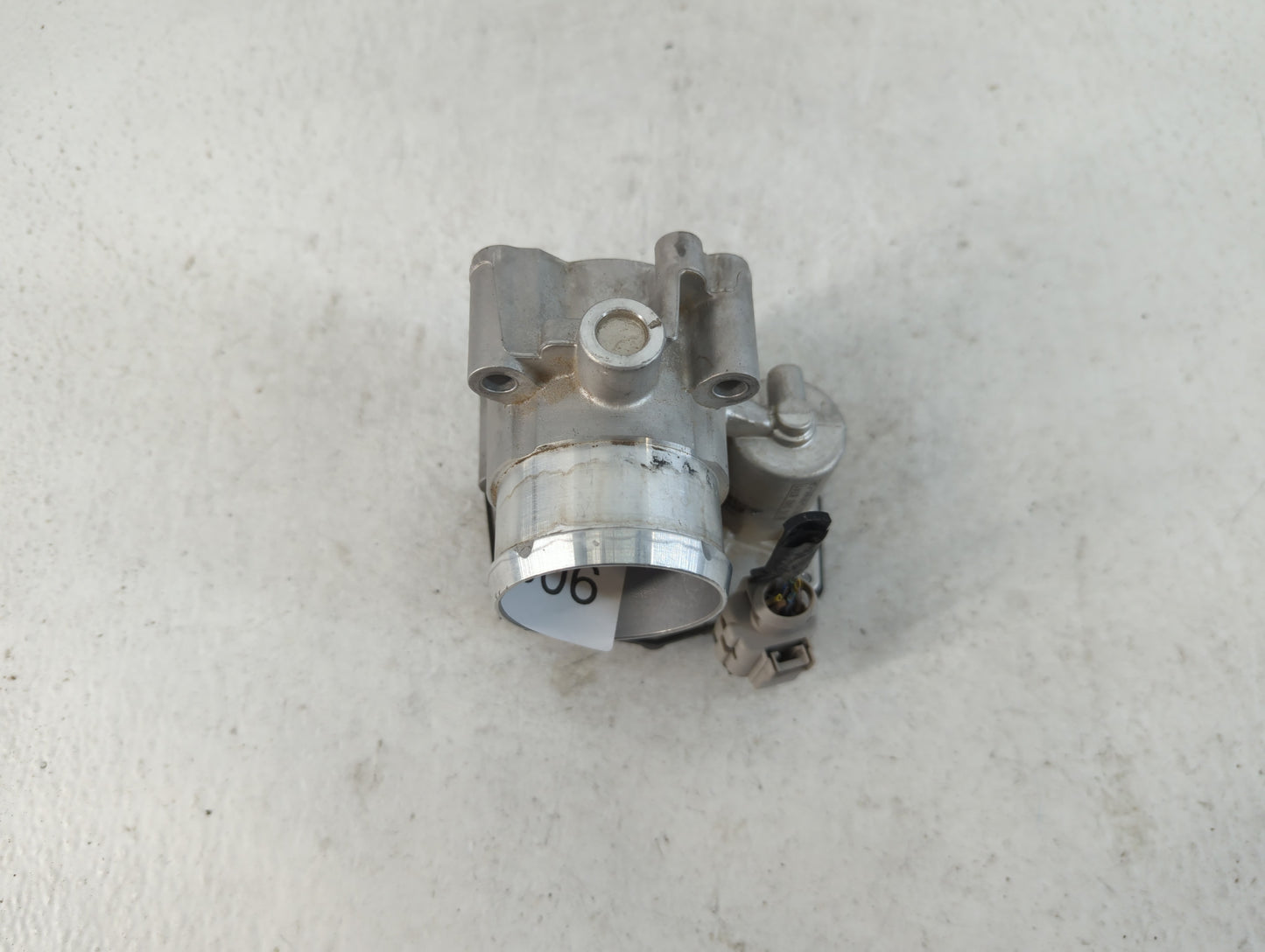 2014-2020 Ford Fusion Throttle Body P/N:DS7G-9F991-CA Fits Fits 2014 2015 2016 2017 2018 2019 2020 OEM Used Auto Parts - Oem