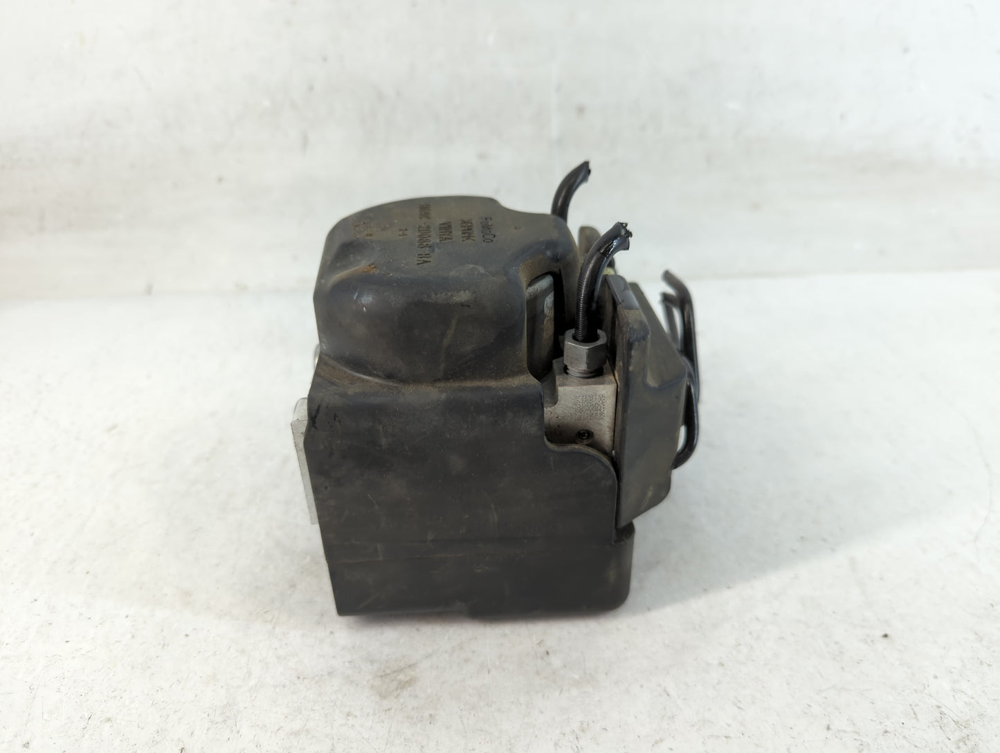 2019-2020 Ford Fusion ABS Pump Control Module Replacement P/N:HG9C-2D088-BA Fits Fits 2019 2020 OEM Used Auto Parts - Oemuse