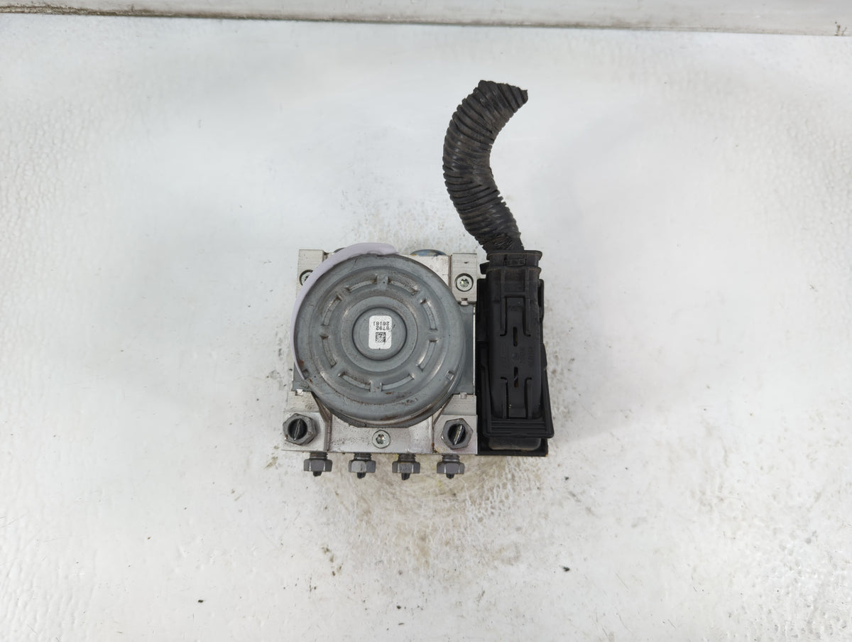 2019-2020 Ford Fusion Anti-Lock Brake ABS Pump Module Actuator OEM P/N:KG9C-2B373-LC Fits Fits 2019 2020 OEM Used Auto Parts