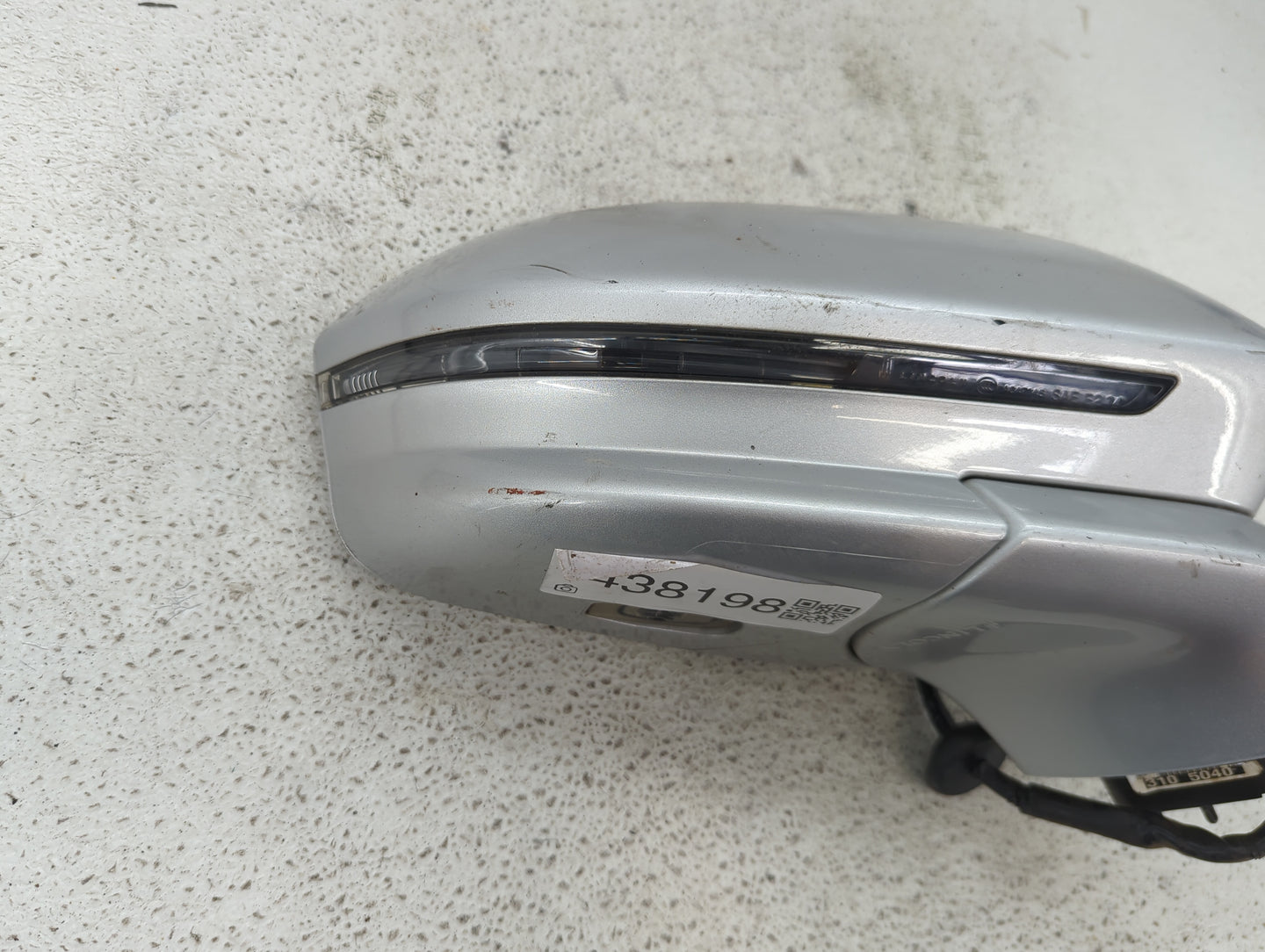 2019 Ford Mkc Passenger Side View Mirror - Right Door Mirror OEM Used - Oemusedautoparts1.com