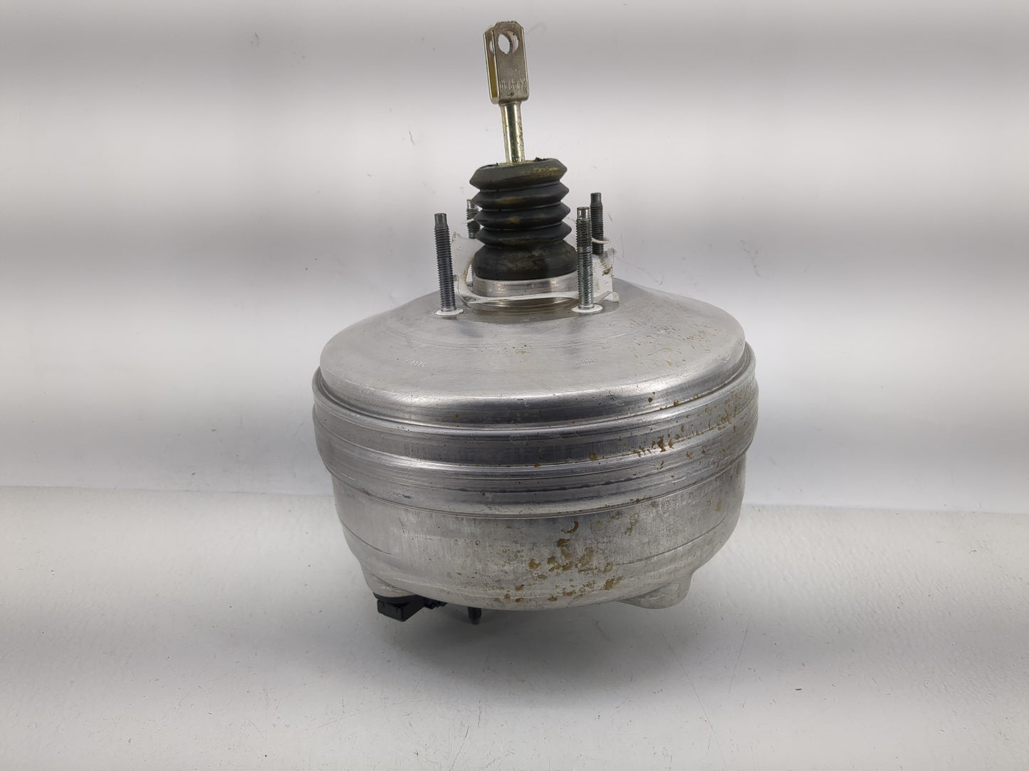 2018-2020 Ford Mustang Power Brake Booster Oem 1208693 - Oemusedautoparts1.com