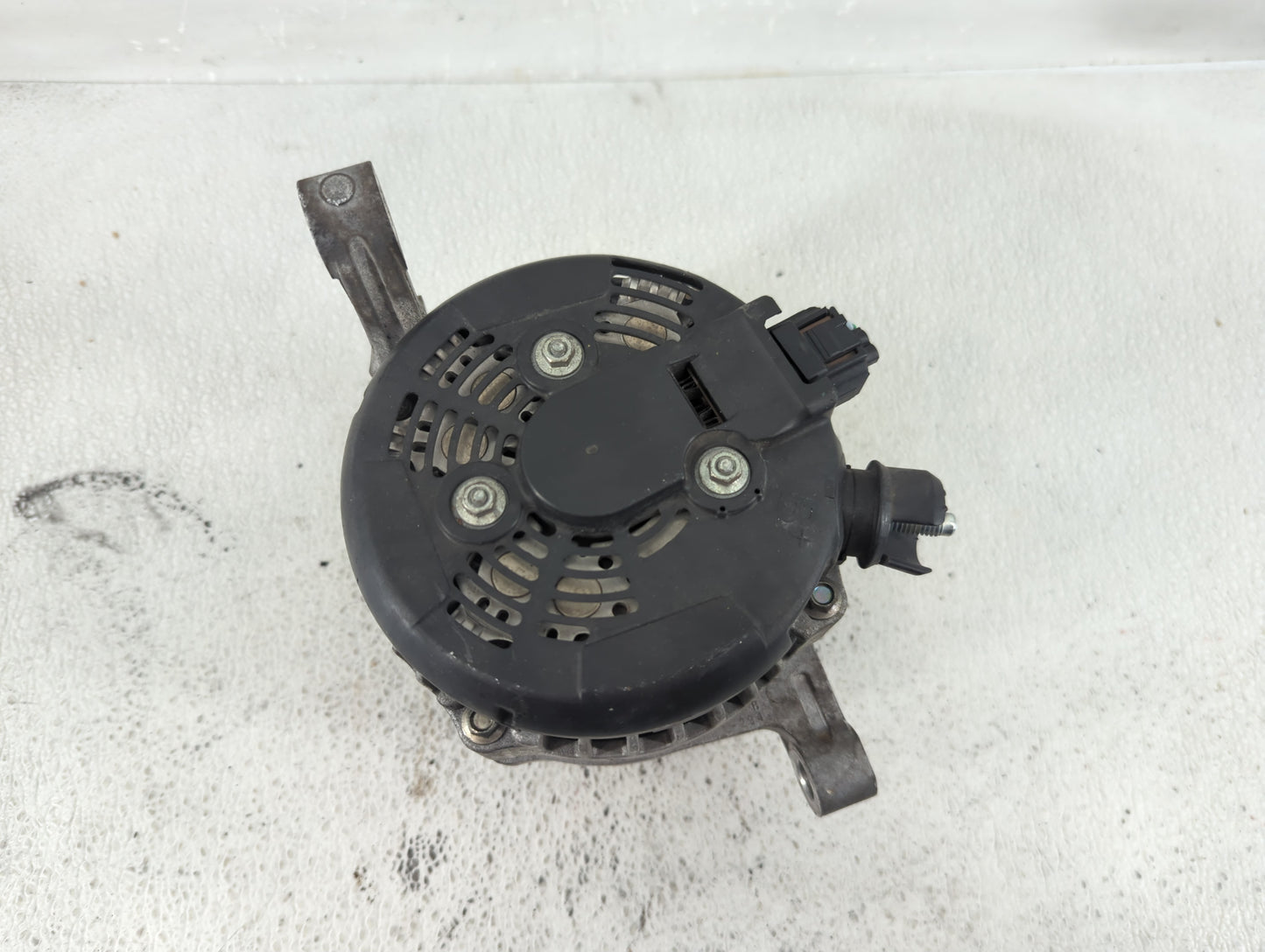 2016-2022 Ford Mustang Alternator Replacement Generator Charging Assembly Engine OEM P/N:GR3T-10300-AB Fits OEM Used Auto Pa