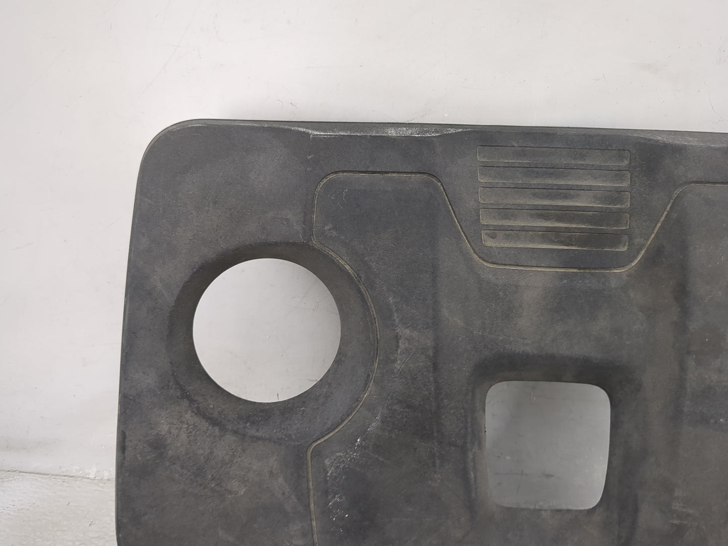 2019 Ford Mustang Engine Cover 1266906 - Oemusedautoparts1.com