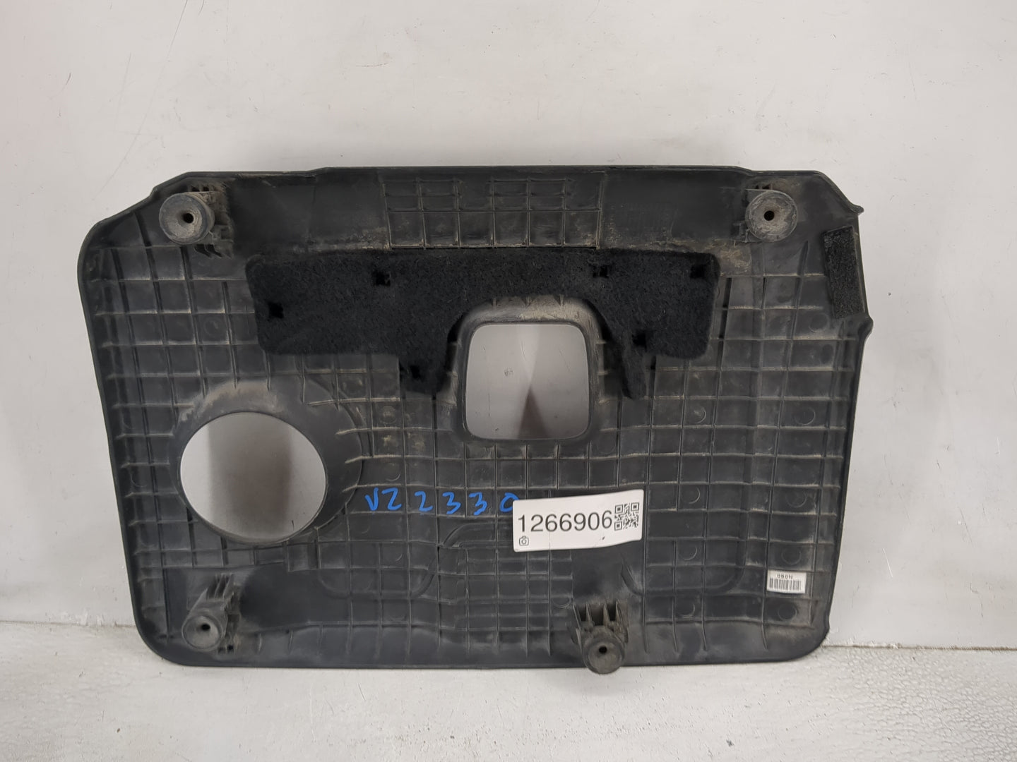 2019 Ford Mustang Engine Cover 1266906 - Oemusedautoparts1.com