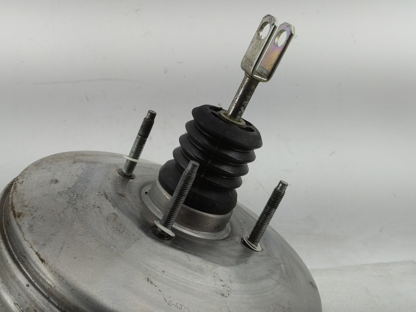 2018-2022 Ford Mustang Power Brake Booster Oem - Oemusedautoparts1.com