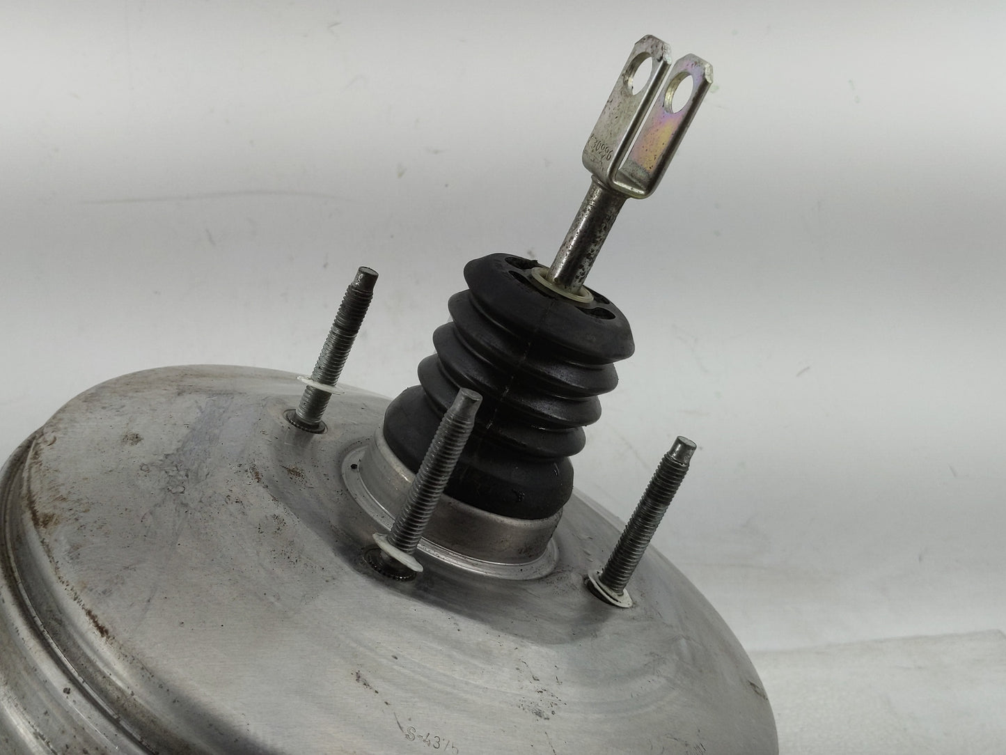 2018-2022 Ford Mustang Power Brake Booster Oem - Oemusedautoparts1.com