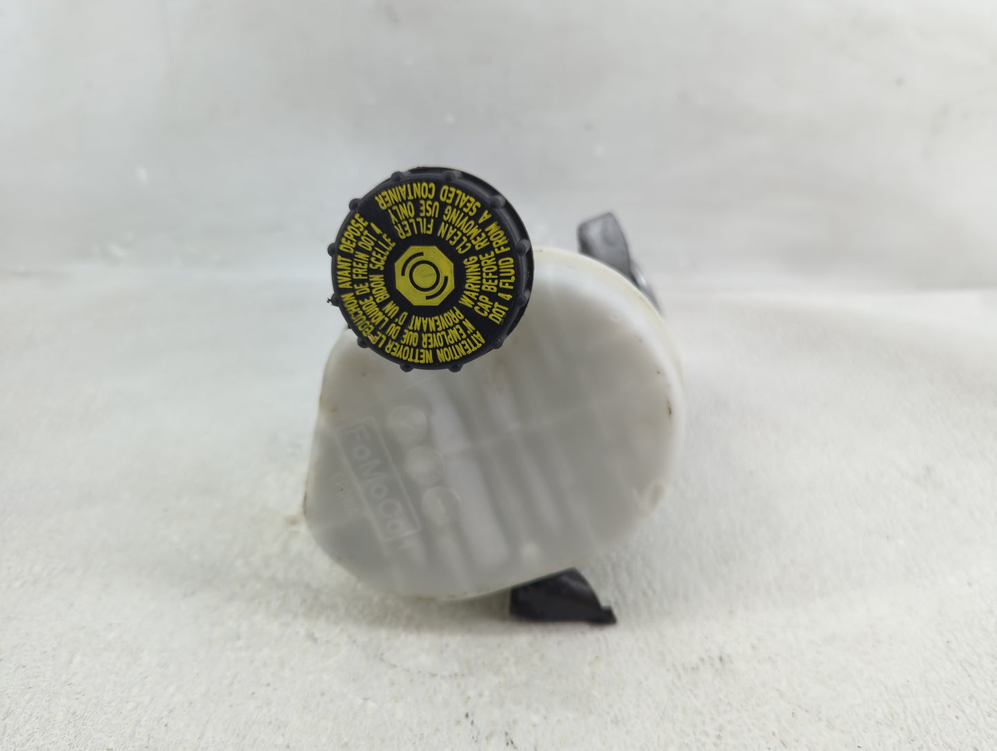 2015-2022 Ford Mustang Brake Master Cylinder - Oemusedautoparts1.com