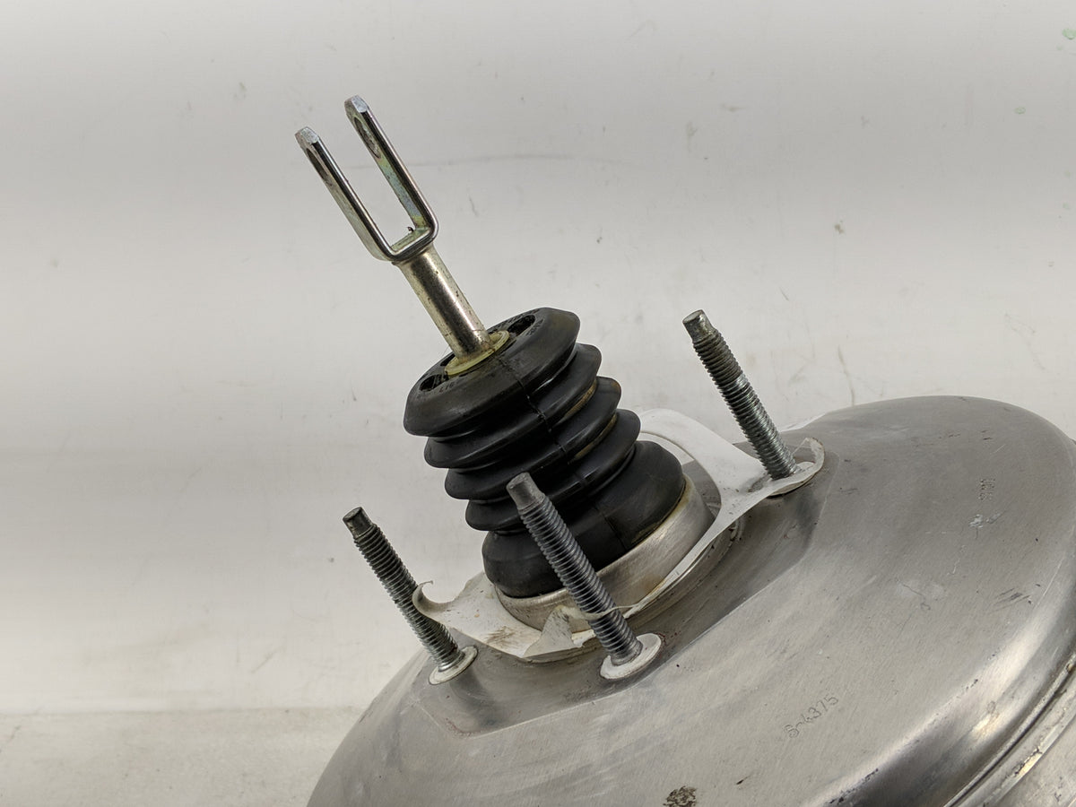 2018-2022 Ford Mustang Power Brake Booster Oem 1313848 - Oemusedautoparts1.com