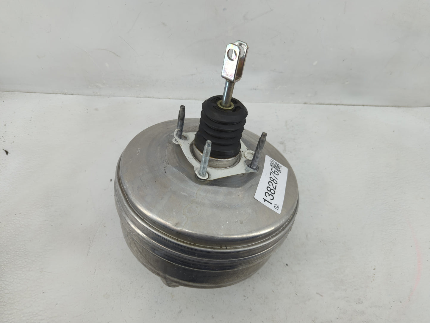 2018-2022 Ford Mustang Power Brake Booster Oem 1382876 - Oemusedautoparts1.com