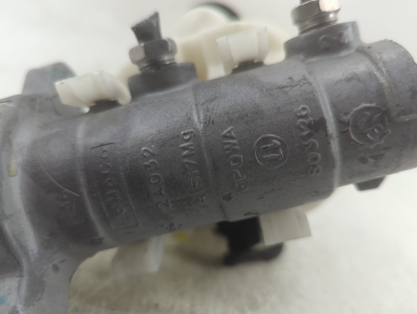 2015-2022 Ford Mustang Brake Master Cylinder - Oemusedautoparts1.com