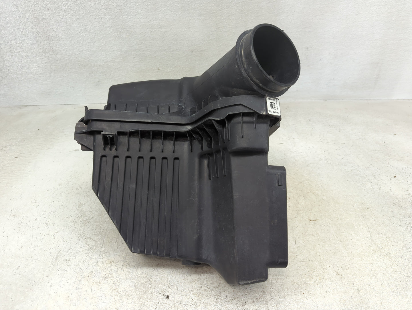 2018-2022 Ford Mustang Air Cleaner Intake-duct Hose Tube - Oemusedautoparts1.com