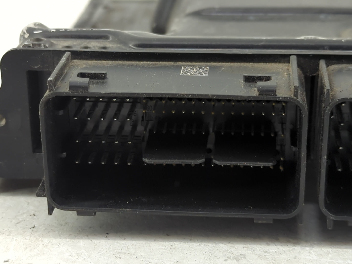 2019-2022 Ford Mustang PCM Engine Control Computer ECU ECM PCU OEM P/N:KR3A-12A650-HB Fits Fits 2019 2020 2021 2022 OEM Used