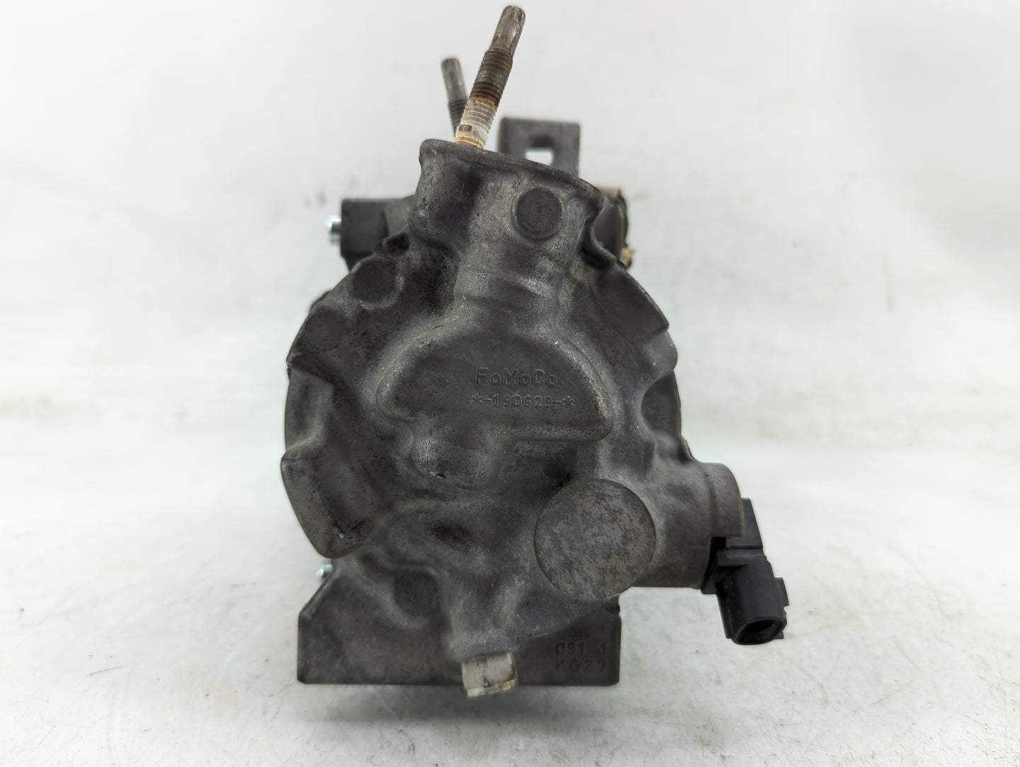 2018-2022 Ford Mustang Air Conditioning A/c Ac Compressor Oem 1396967 - Oemusedautoparts1.com