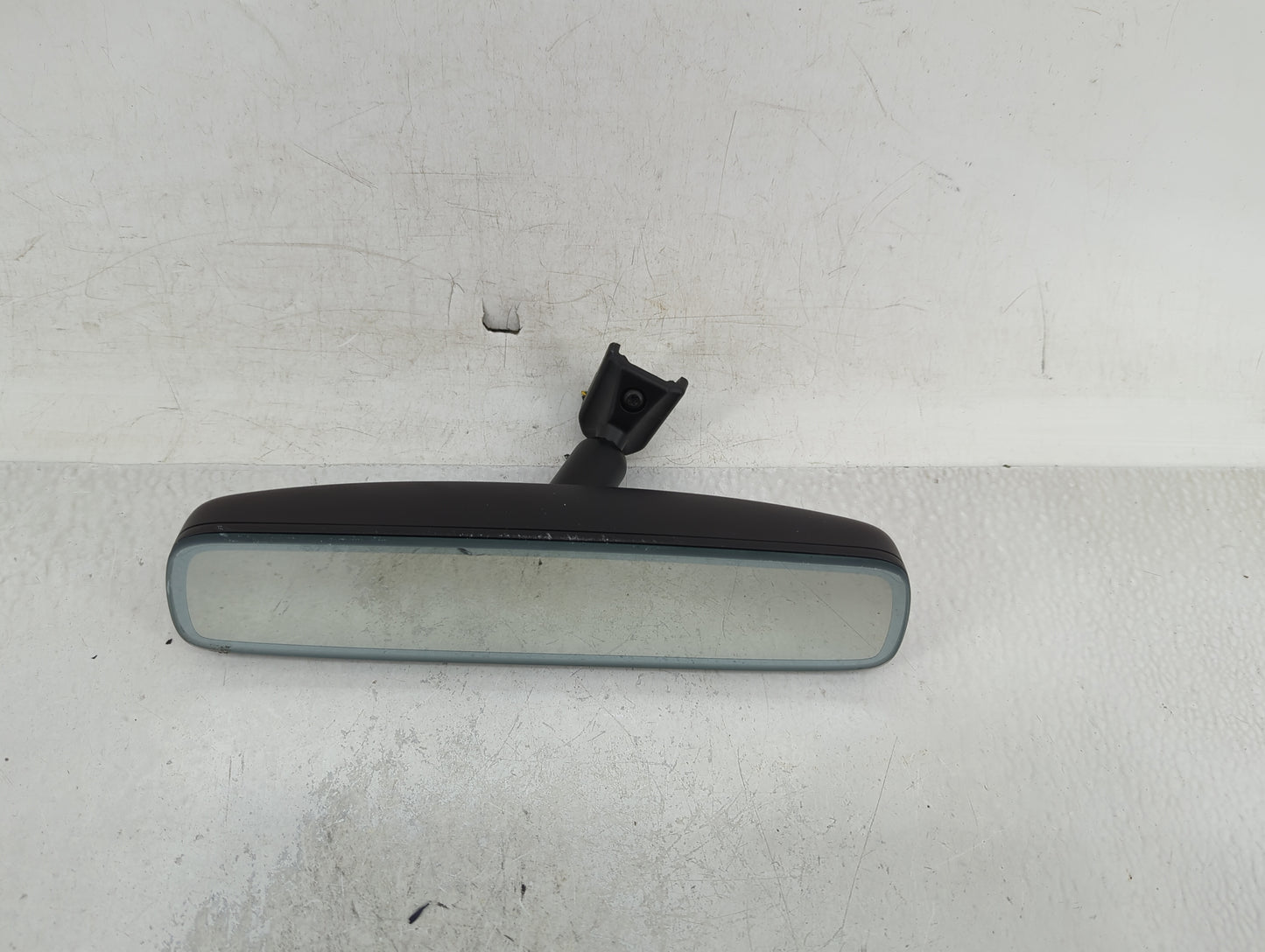 2018-2022 Ford Mustang Interior Rear View Mirror Replacement OEM Fits Fits 2018 2019 2020 2021 2022 OEM Used Auto Parts - Oe