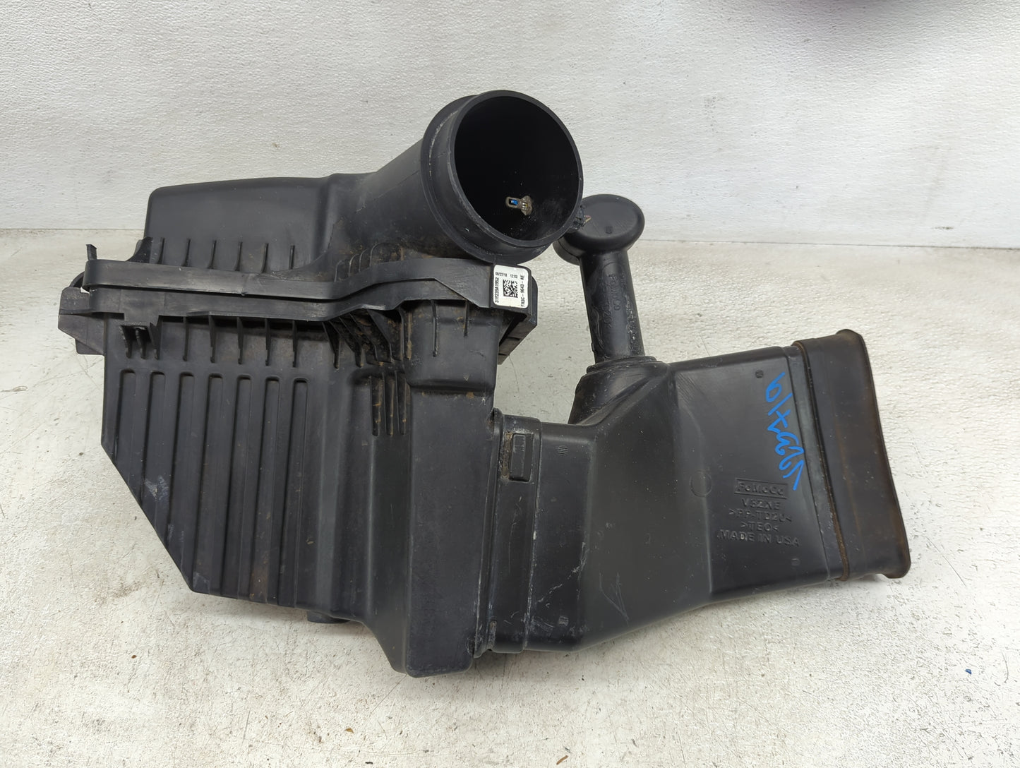2018-2022 Ford Mustang Air Cleaner Intake-duct Hose Tube - Oemusedautoparts1.com