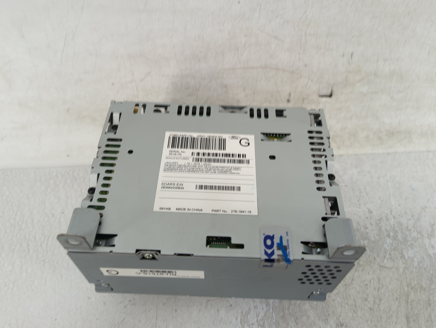 2019 Ford Mustang Radio AM FM Cd Player Receiver Replacement P/N:KR3T-18D832-ED Fits OEM Used Auto Parts - Oemusedautoparts1
