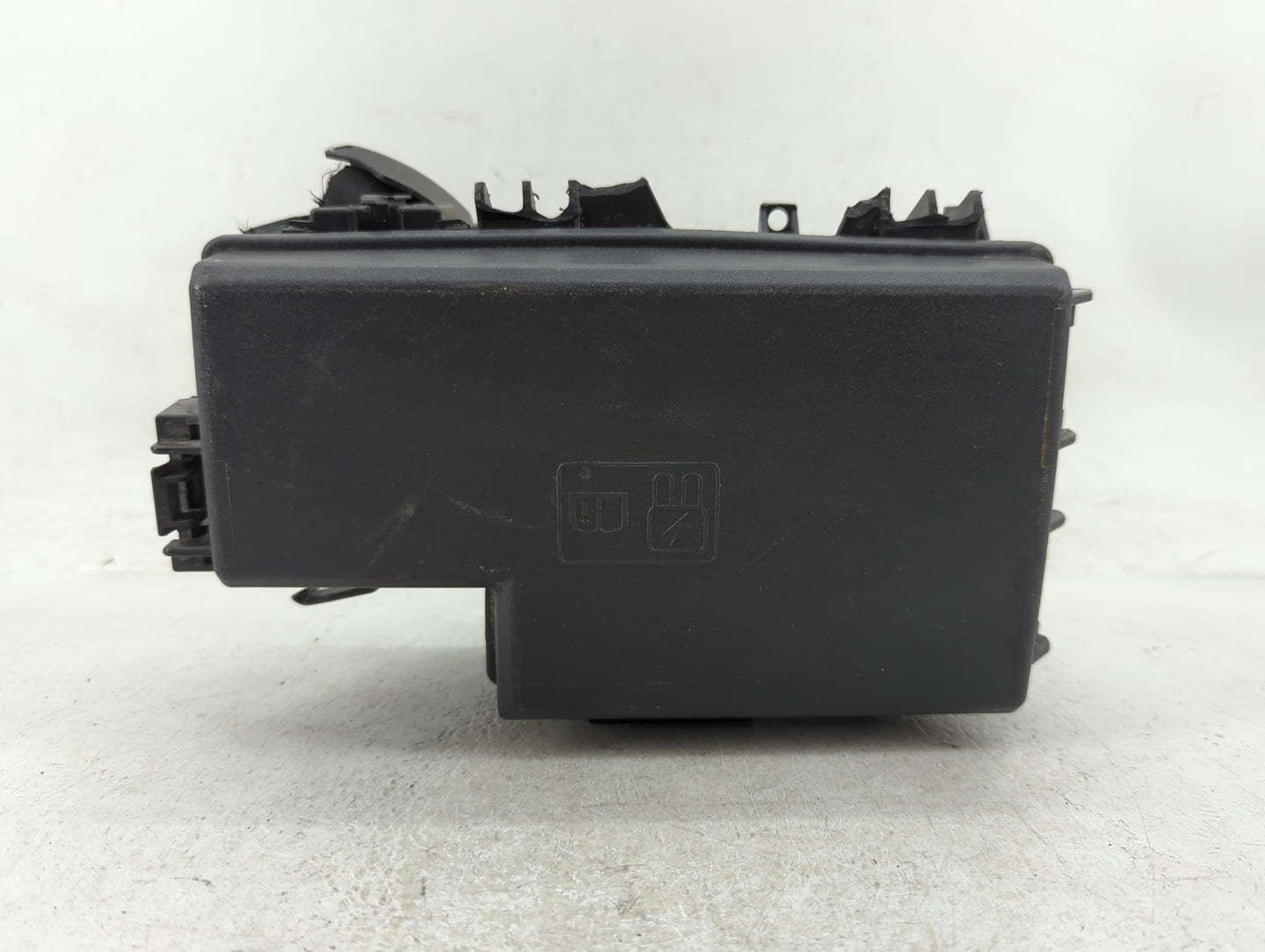 2018-2019 Ford Mustang Fusebox Fuse Box Panel Relay Module P/N:3179-002 Fits Fits 2018 2019 OEM Used Auto Parts - Oemusedaut