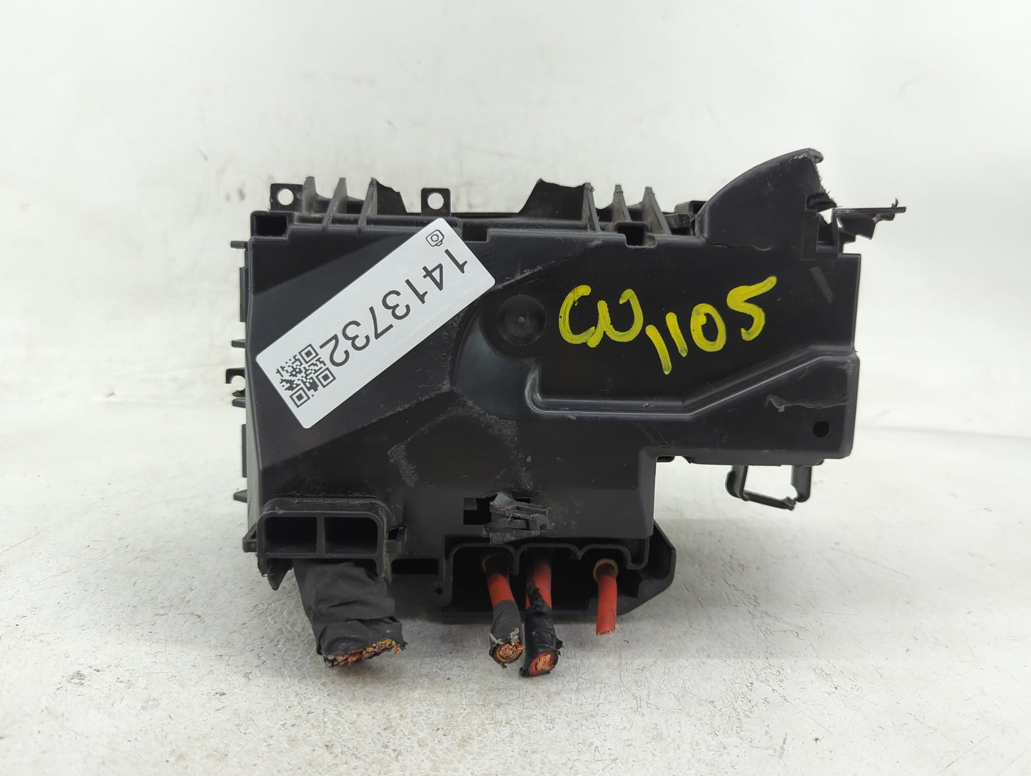 2018-2019 Ford Mustang Fusebox Fuse Box Panel Relay Module P/N:3179-002 Fits Fits 2018 2019 OEM Used Auto Parts - Oemusedaut