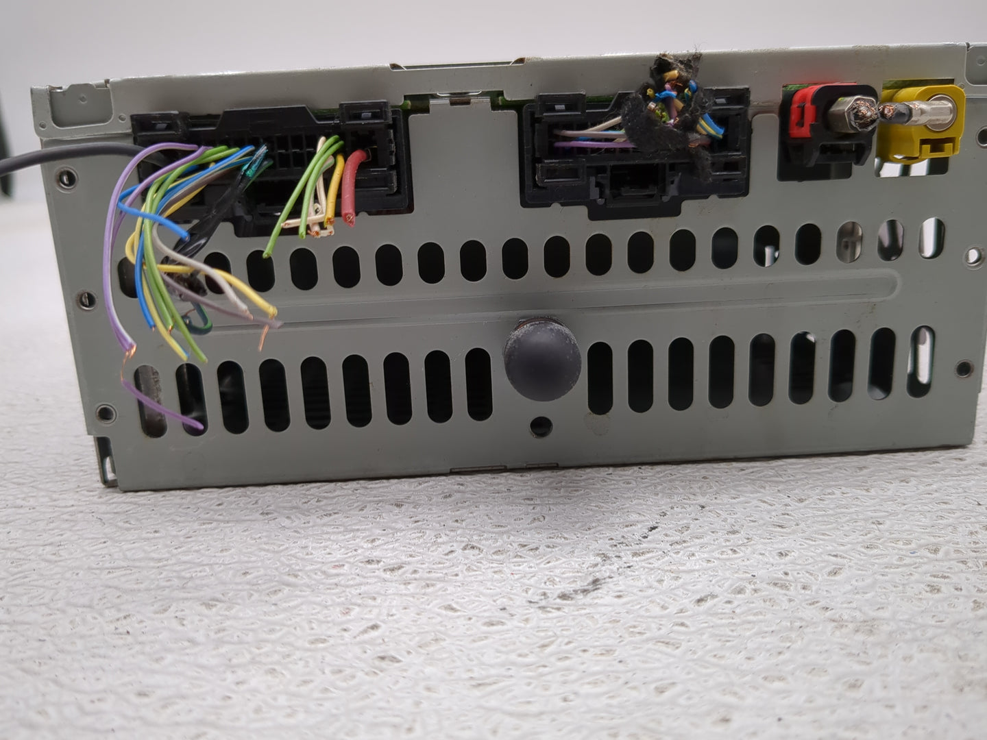 2019 Ford Mustang Radio AM FM Cd Player Receiver Replacement P/N:KR3T-18D832-BC RU-9748S-B, 276-19M1-38 Fits OEM Used Auto P