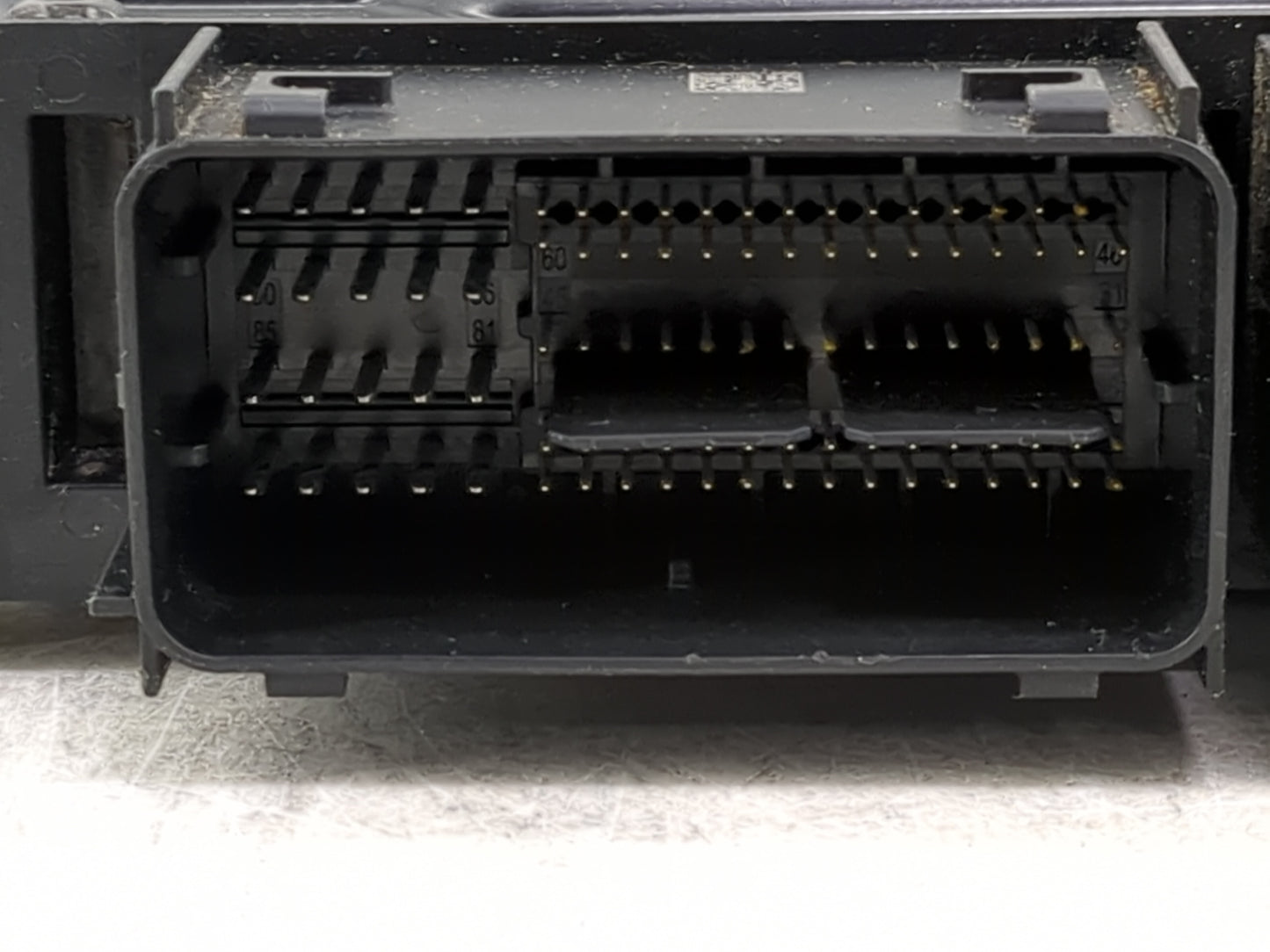 2019-2022 Ford Mustang PCM Engine Control Computer ECU ECM PCU OEM P/N:KR3A-12B684-DA KR3A-12A650-HA Fits Fits 2019 2020 202