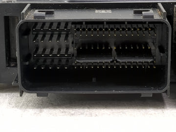 2019-2022 Ford Mustang PCM Engine Control Computer ECU ECM PCU OEM P/N:KR3A-12B684-DA KR3A-12A650-HA Fits Fits 2019 2020 2021 2022 OEM Used Auto Parts