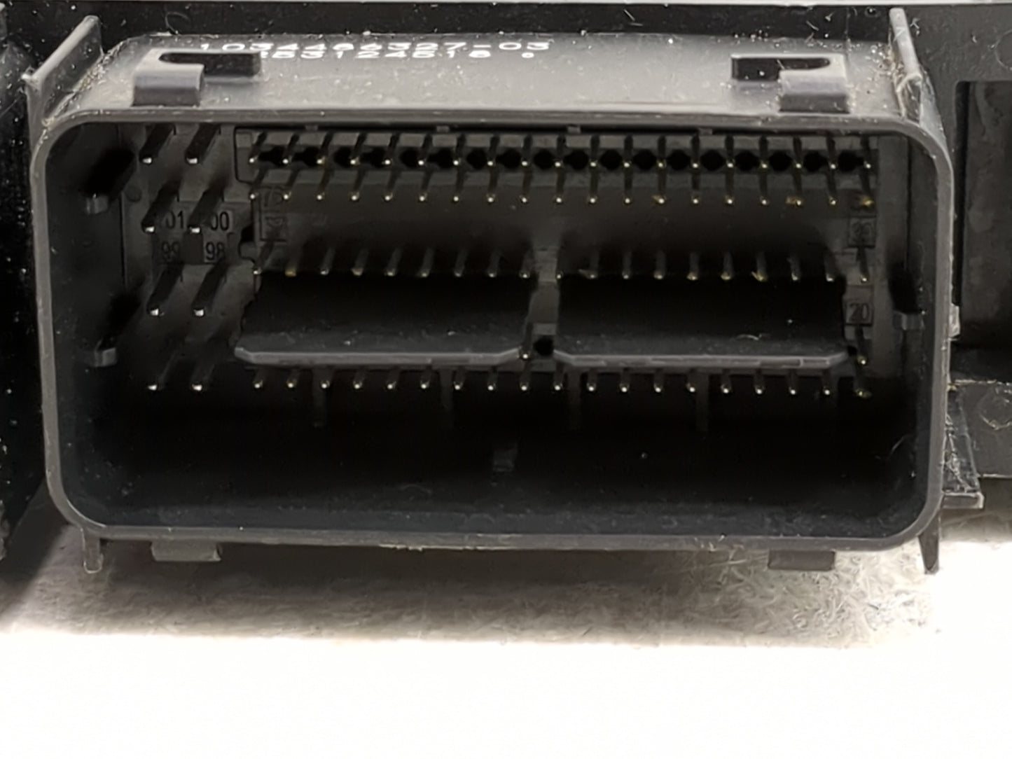 2019-2022 Ford Mustang PCM Engine Control Computer ECU ECM PCU OEM P/N:KR3A-12B684-DA KR3A-12A650-HA Fits Fits 2019 2020 202
