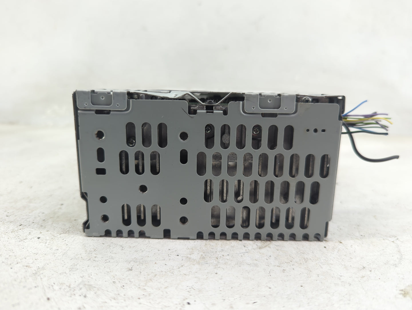 2019 Ford Mustang Radio AM FM Cd Player Receiver Replacement P/N:KR3T-18D832-ED RU-9751S-C Fits OEM Used Auto Parts - Oemuse
