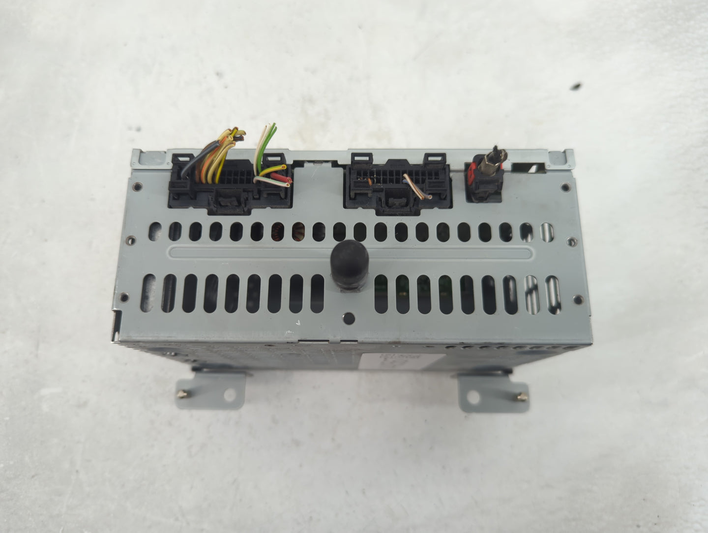 2019-2022 Ford Mustang Radio AM FM Cd Player Receiver Replacement P/N:KR3T-18D832-DC Fits Fits 2019 2020 2021 2022 OEM Used 