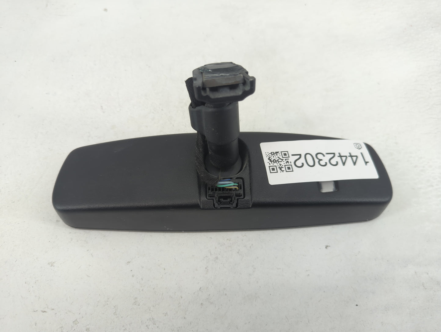 2018-2022 Ford Mustang Interior Rear View Mirror Replacement OEM P/N:FJ5A17E678TD Fits Fits 2018 2019 2020 2021 2022 OEM Use